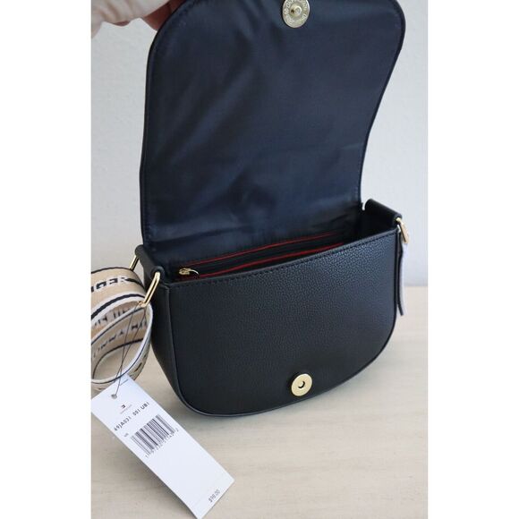 Tommy Hilfiger 69JA031-001 Black Pebbled Sylvie II Flap Crossbody Bag - Picture 9 of 10
